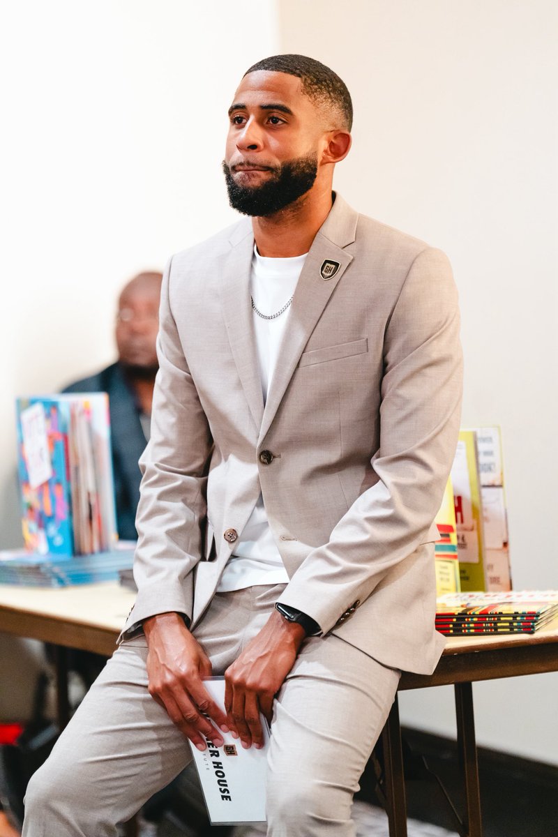 I had the incredible honor of speaking at the Summer House Institute Ed Fest 2025 “Education for the Culture “. As a former fellow in this program. It was a powerful opportunity to connect, reconnect, and pour into a community of educators, creatives, and changemakers.