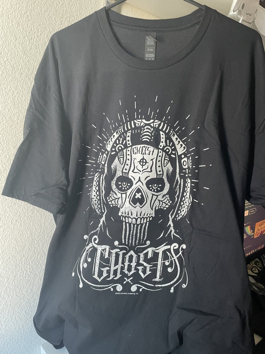 ChokeBury's tweet image. THESE SHIRT DESIGNS DUDE EHEHAHH