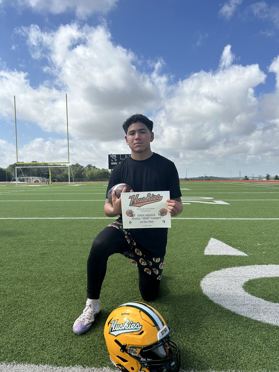Holmes Huskies Football 🏈 (@holmeshuskyfb) on Twitter photo Day 1 of Husky Football Camp is in the books! Congratulations to our first Campers of the Day. The future is looking bright. 🏈#BTS #HFND <a href="/NISD/">Northside ISD</a> <a href="/NISDHolmes/">NISD Holmes</a> Day 1 of Husky Football Camp is in the books! Congratulations to our first Campers of the Day. The future is looking bright. 🏈#BTS #HFND <a href="/NISD/">Northside ISD</a> <a href="/NISDHolmes/">NISD Holmes</a>