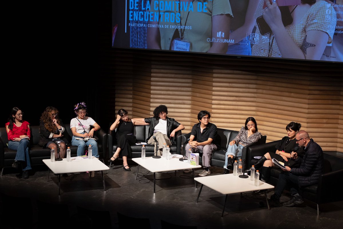 Teatro UNAM (@teatrounam) on Twitter photo ✨ ¡Inolvidables momentos están por llegar al #32FITU! Funciones, talleres, conversatorios y mucho más llegará en septiembre al CCU y otros espacios, ¡ya se empieza a sentir el espíritu del <a href="/FestivalFITU/">Festival Internacional de Teatro Universitario</a>! 🥰
¡Próximamente! 📣 ✨ ¡Inolvidables momentos están por llegar al #32FITU! Funciones, talleres, conversatorios y mucho más llegará en septiembre al CCU y otros espacios, ¡ya se empieza a sentir el espíritu del <a href="/FestivalFITU/">Festival Internacional de Teatro Universitario</a>! 🥰
¡Próximamente! 📣