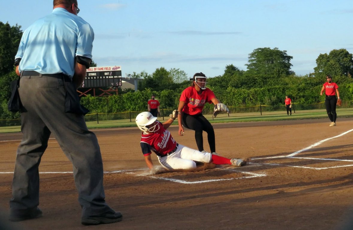 Stratford Brakettes tweet media