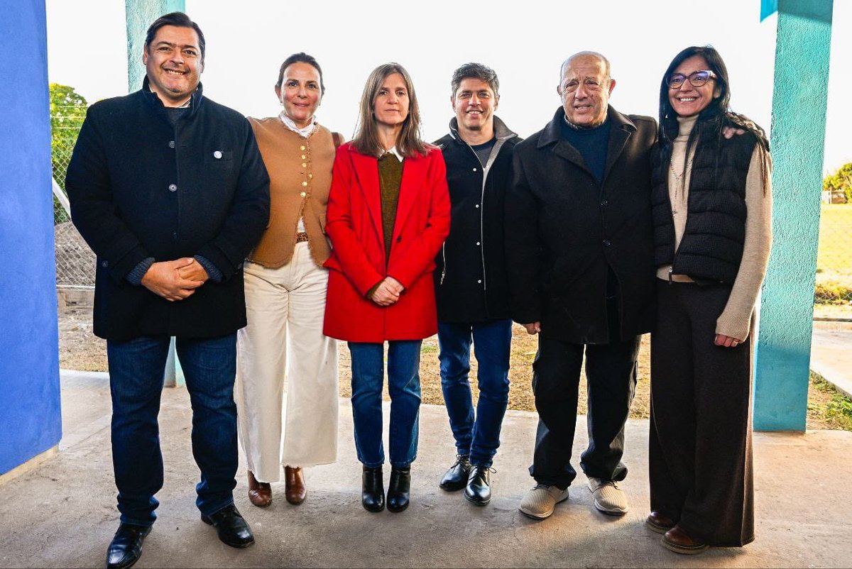 Con <a href="/Kicillofok/">Axel Kicillof</a>, el intendente <a href="/IanantuonySeba/">Sebastián Ianantuony</a>, ministros y candidatos a senadores de #FuerzaPatria por la 5ta Sección le decimos SÍ a la obra pública como reflejo de un Estado eficiente ✅