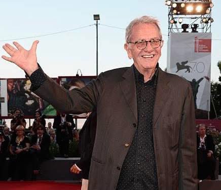 “Purché se ne parli”.
Addio al genio ciarliero del cinema italiano.
#EnricoLucherini