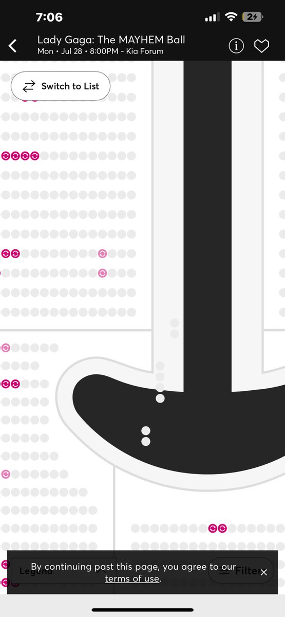 b_lilmonster's tweet image. can they sell me the seats on the catwalk is that an option