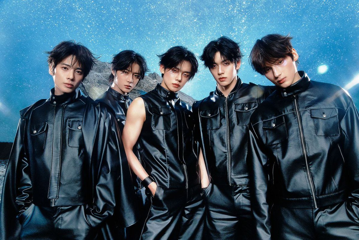 Streamtxtbr's tweet image. 📊 | Visualizações de cada solo do "The Star Chapter: Together" em seus áudios oficiais no Youtube:
- Sunday Driver: 908 mil
- Ghost Girl: 2M
- Take My Half: 1,1M
- Bird Of Night: 710 mil
- Dance With You: 657 mil