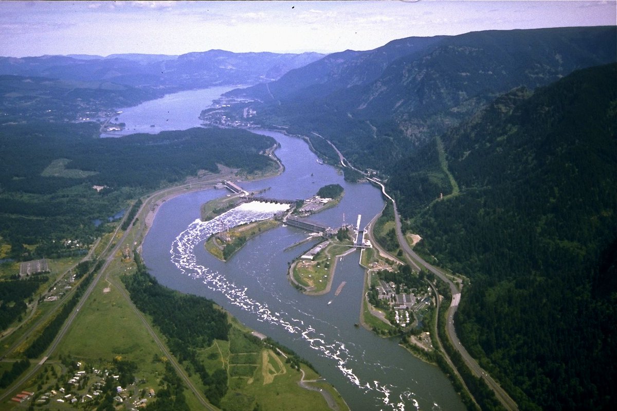 Salmon, tribal sovereignty, and energy collide as US abandons Resilient Columbia Basin Agreement ow.ly/Of4H106hbvp

#Business #Hydropower #News #PolicyRegulation #Renewables