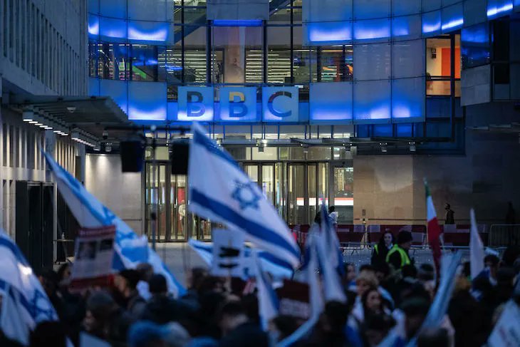 ME24 - Middle East 24 (@middleeast_24) on Twitter photo 1/10
The leaked email that blows apart the BBC’s impartiality claims over Gaza
By : <a href="/jonsac/">Jonathan Sacerdoti</a>
A leaked internal email from a BBC executive editor reveals that the Corporation has issued prescriptive instructions to staff on how to cover the humanitarian situation in Gaza. The 1/10
The leaked email that blows apart the BBC’s impartiality claims over Gaza
By : <a href="/jonsac/">Jonathan Sacerdoti</a>
A leaked internal email from a BBC executive editor reveals that the Corporation has issued prescriptive instructions to staff on how to cover the humanitarian situation in Gaza. The