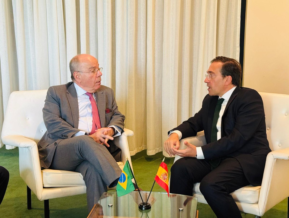 À margem da Conferência de Alto Nível para a Solução Pacífica da Questão da Palestina e a Implementação da Solução de Dois Estados, o Ministro Mauro Vieira reuniu-se hoje com o Ministro de Assuntos Exteriores, União Europeia e Cooperação da Espanha, José Manuel Albares.
