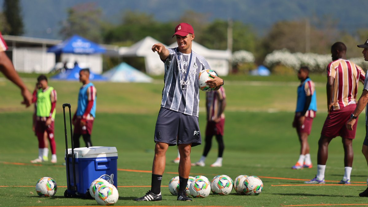 cdtolima's tweet image. Todo preparado para nuestro regreso a la COPA 🏆.
¡VAMOS POR TODO TRIBU! 🔥🏹