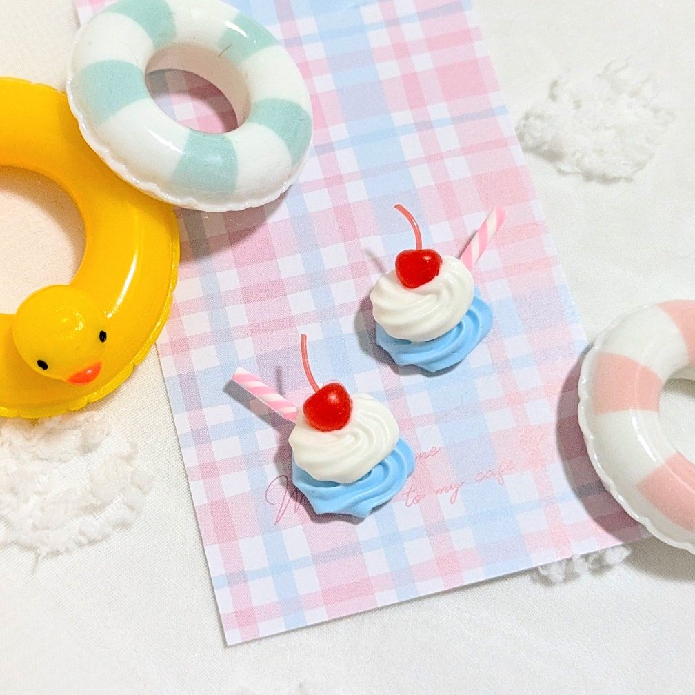 withWhippedC's tweet image. #暑いので涼しくなる画像を貼れ
🧊💘いろんな夏スイーツ揃ってます💖🫧
with Whipped Cream.
minne.com/@paranoia0