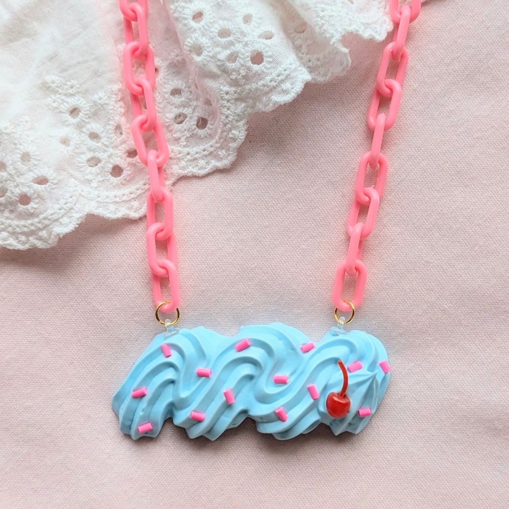 withWhippedC's tweet image. #暑いので涼しくなる画像を貼れ
🧊💘いろんな夏スイーツ揃ってます💖🫧
with Whipped Cream.
minne.com/@paranoia0