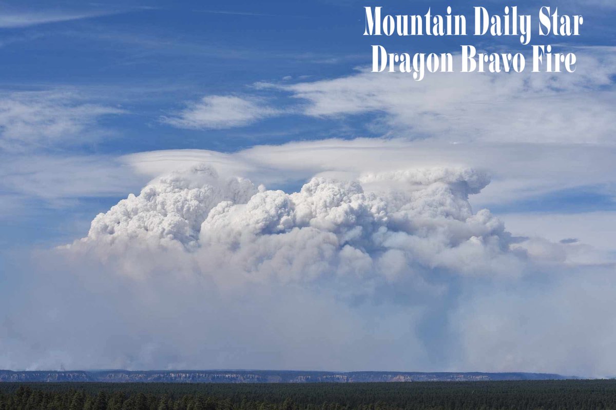 MtnDailyStar's tweet image. Massive Pyrocumulus Tower Soars 35,000 Feet Above Dragon Bravo Fire.
Fifteen nautical miles from the fireline, the Dragon Bravo wildfire revealed its explosive power Monday as a massive pyrocumulus cloud climbed to an estimated 35,000 feet into the Arizona sky.
The towering…
