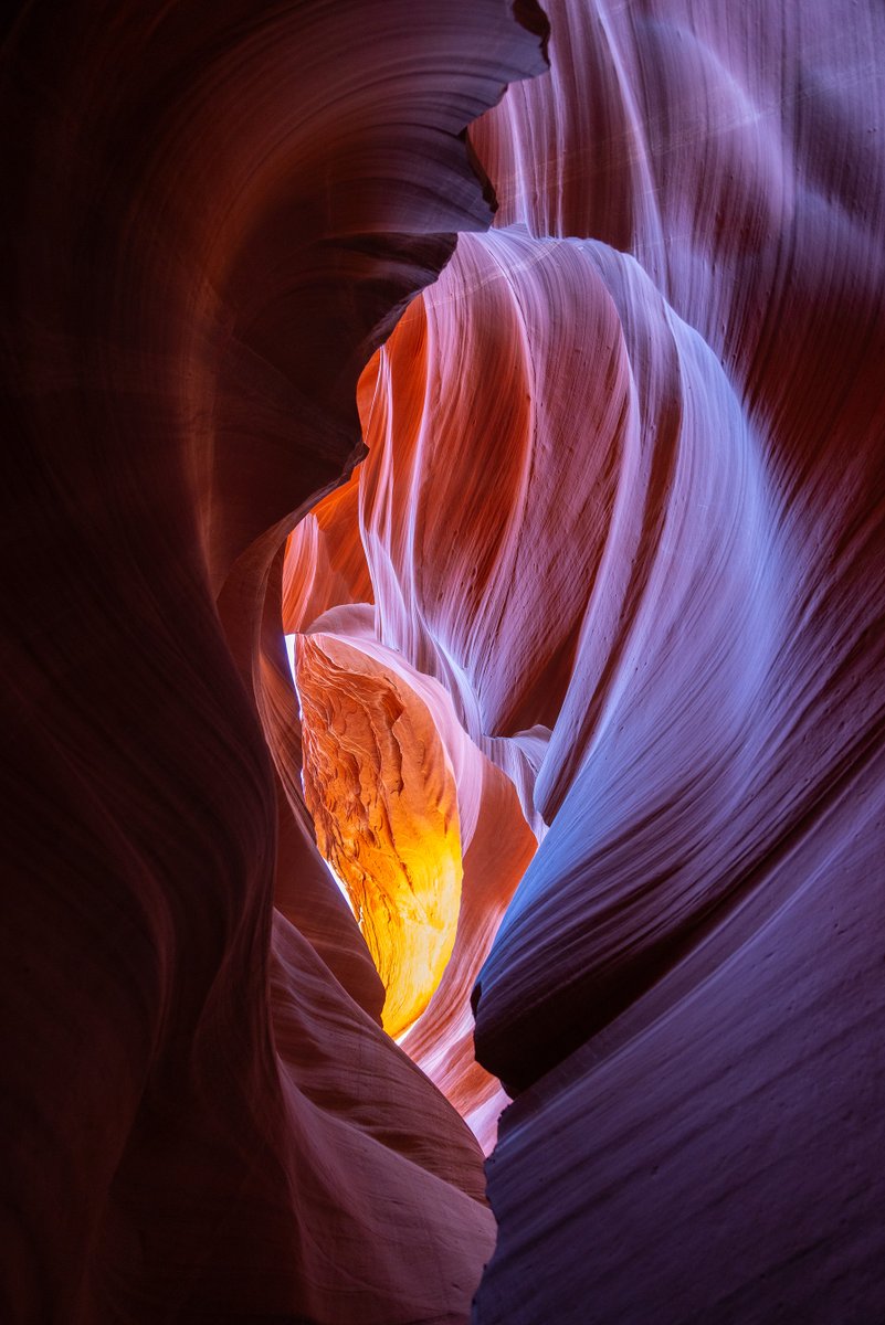 Antelope Canyon: Nature’s Fiery Masterpiece 🌄 #AntelopeCanyon #Arizona #NaturePhotography #TravelInspo