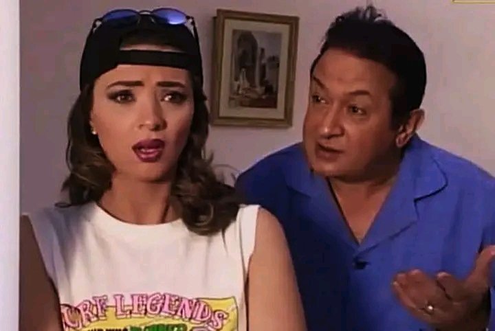 - انتي لازم تعيشي في مستوايا .. تعيشي زي امينة و نعمة ومديحة

= وليه هما ما يعيشوش زيي ؟

- دول ولاد ناس 😅