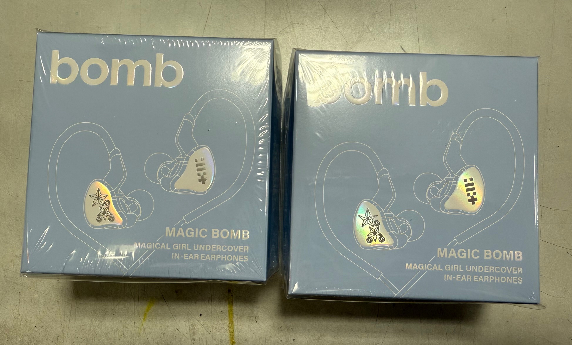 【値下げしました】ILLIT アイリット bomb イヤモニ風イヤホン付き K-POP予約情報🇰🇷 on X: 