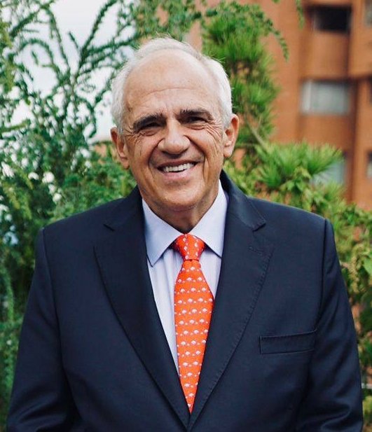 El Electoral Colombia (@eleccionescolom) on Twitter photo #ATENCION
Usted tiene una imagen favorable o desfavorable del Ex Presidente <a href="/ernestosamperp/">Ernesto Samper Pizano</a> Ernesto Samper?
🔁 Favorable
❤️ Desfavorable #ATENCION
Usted tiene una imagen favorable o desfavorable del Ex Presidente <a href="/ernestosamperp/">Ernesto Samper Pizano</a> Ernesto Samper?
🔁 Favorable
❤️ Desfavorable