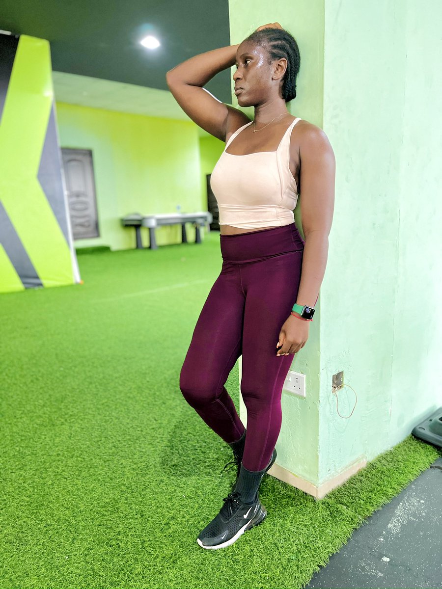 Stop worrying about tomorrow while you have today …. Live,Laugh,Love and be Happy tomorrow will take care of itself 🙏🏻✨🍀