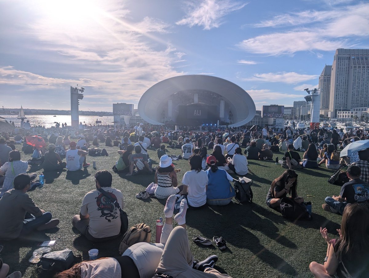 SDCC Unofficial Blog tweet media