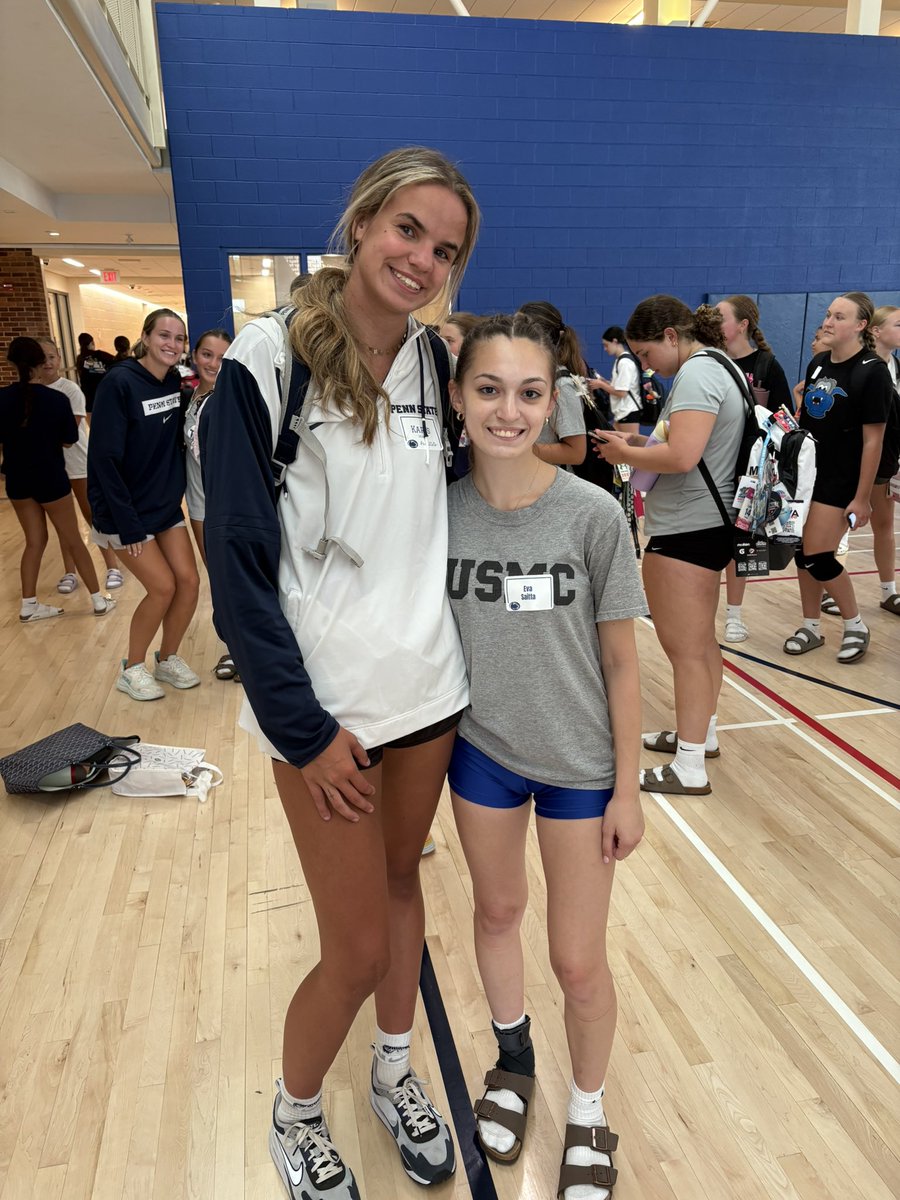 evasaitta1's tweet photo. This week, I had the pleasure of taking my talents to the @PennStateVBALL Camp in Happy Valley! I had a great time and couldn’t be more grateful for the experience! Thank you to the coaches and players who dedicated their time for my development! @CoachKatiePSU @PennStateVBALL https://t.co/ut8R0gD6mC