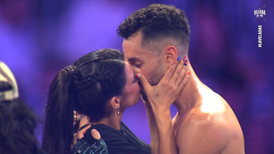 The Grefg acabo ganando…❤️#LaVeladaDelAñoV