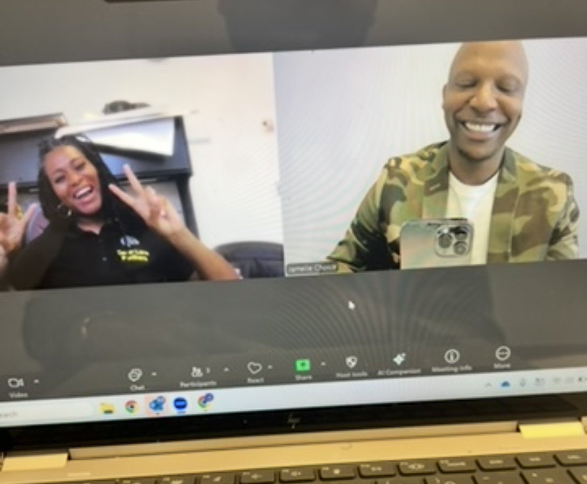 MrJChoice1's tweet photo. Another exciting week in FCPS! Highlights included my first Senior Leadership Team meeting with Superintendent Reid, connecting with Bill Fulton &amp; his ER team, and the best part was continuing my Region 1 listening tour with our incredible principals! #FCPSRegion1 https://t.co/YzEpudTp6g