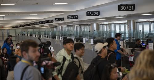 Anneqwertyui's tweet image. The United States will require international visitors to pay a new “visa integrity fee” of at least $250, added to existing visa costs, according to a provision in the Trump administration’s recently enacted domestic policy bill.