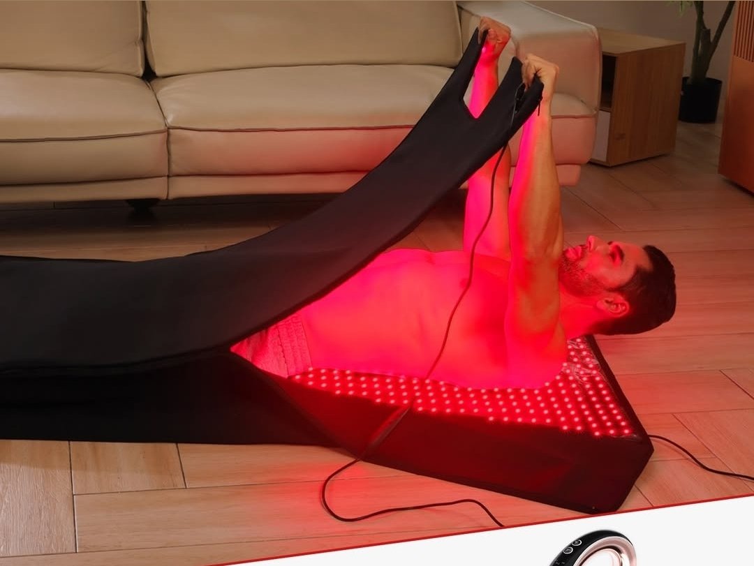 davidvibesonly's tweet image. wtf is this and why do i want to sleep in it?