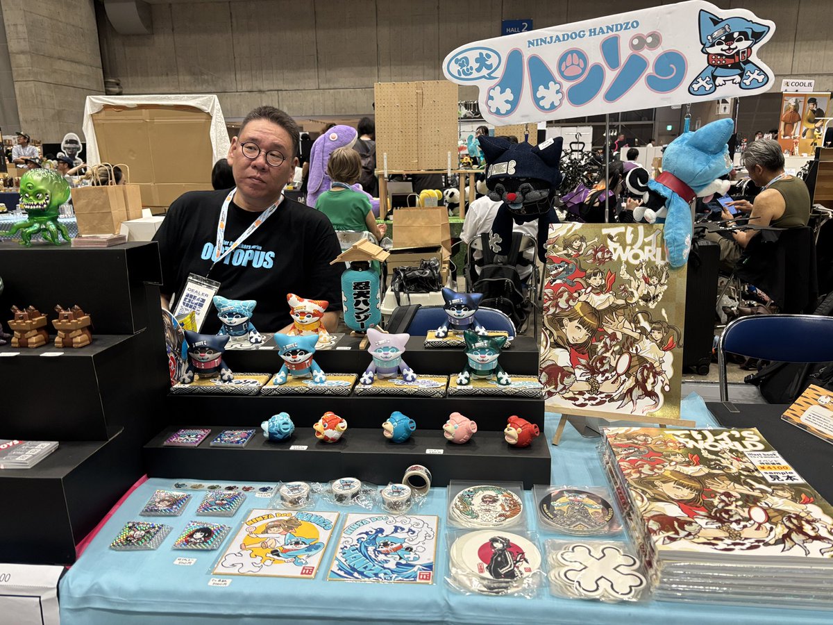 terrys_factory's tweet image. ブース設営できました。
てりィとロケジャ
2-19-18
でっス。
