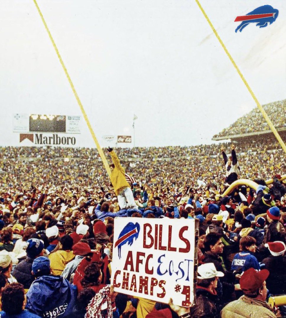 BuffOriginStory's tweet image. The last game at the Ralph after the Bills destroy the Chiefs to advance to the Super Bowl