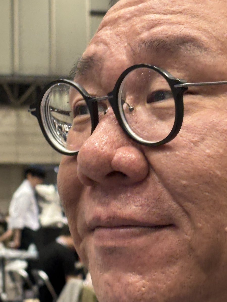 terrys_factory's tweet image. この人が目印でス。