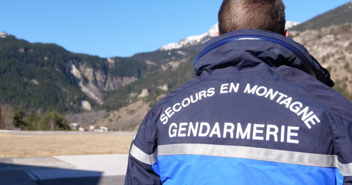 Savoie. Son véhicule dévale un ravin en tonneaux, le conducteur de 24 ans est retrouvé blessé sous la voiture à Valmorel
➡️ l.ledauphine.com/ZeI