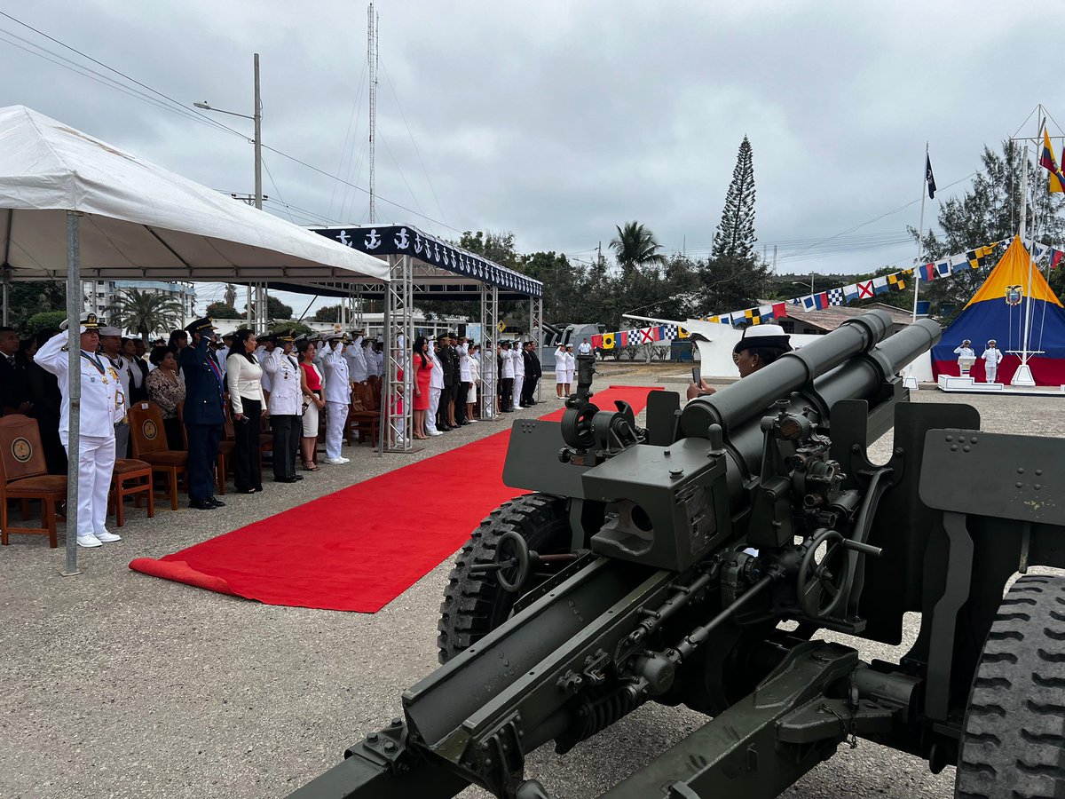 armada_ecuador's tweet image. #Salinas | En un solemne marco militar, la Armada del Ecuador, llevó a cabo en la Base Naval de Salinas la ceremonia conmemorativa por el octogésimo cuarto aniversario del glorioso Combate Naval de Jambelí, y día clásico de la Armada del Ecuador, gesta heroica que refleja el…