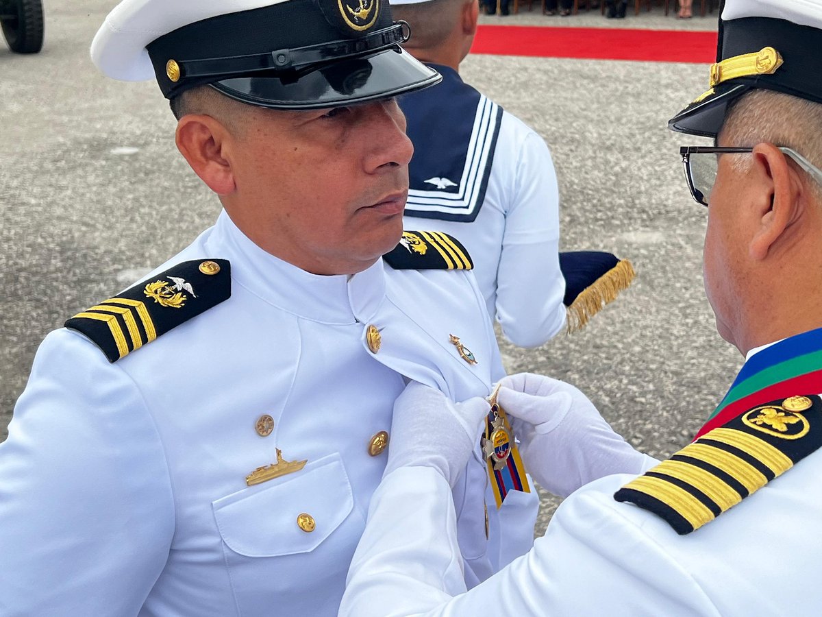 armada_ecuador's tweet image. #Salinas | En un solemne marco militar, la Armada del Ecuador, llevó a cabo en la Base Naval de Salinas la ceremonia conmemorativa por el octogésimo cuarto aniversario del glorioso Combate Naval de Jambelí, y día clásico de la Armada del Ecuador, gesta heroica que refleja el…