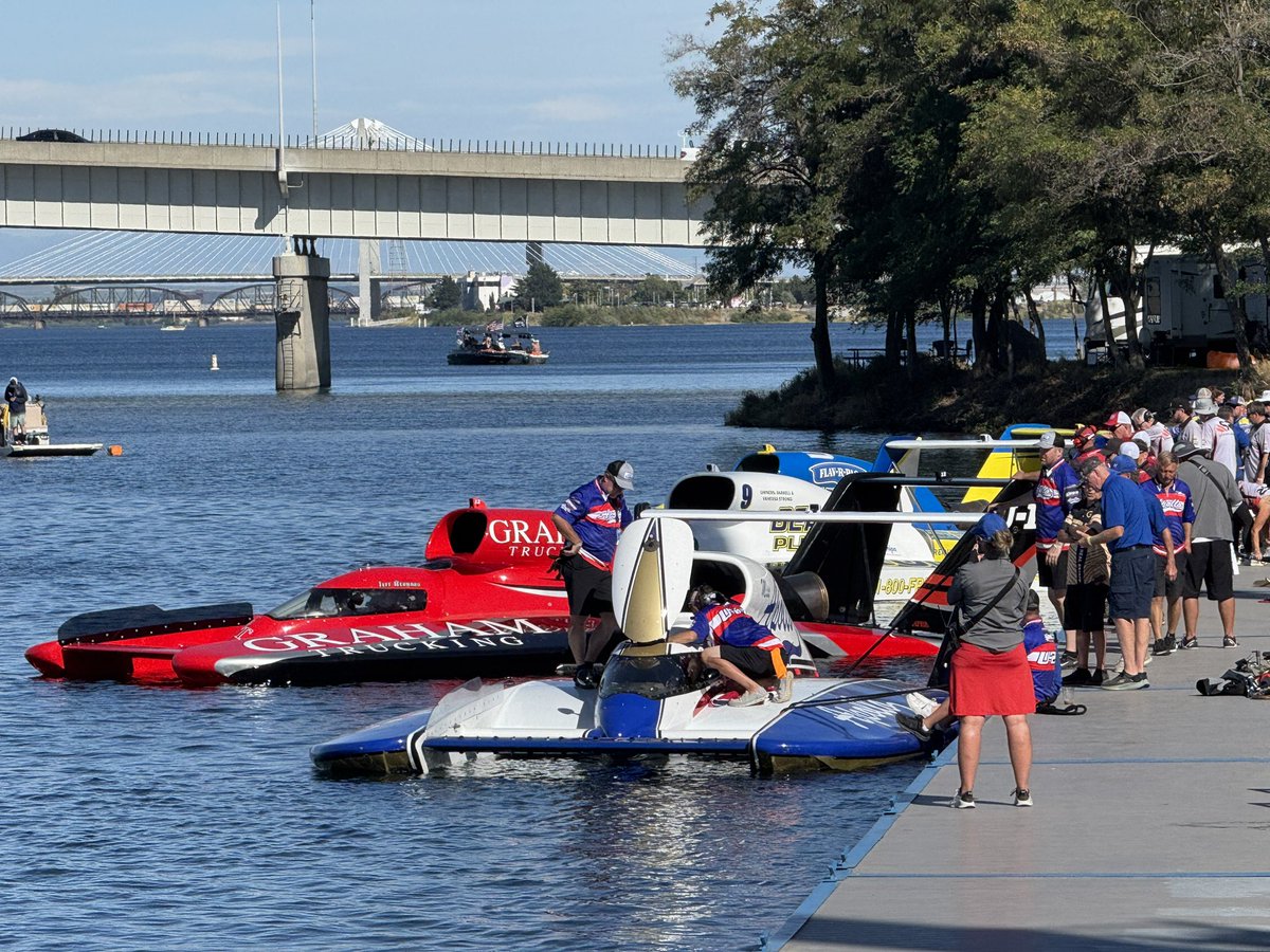 Sunday Heat Draws
APBA Gold Cup 
Tri Cities, WA

Heat 3A
U-8 J. Michael Kelly
U-9 Corey Peabody 
U-11 Jamie Nilsen
U-91 Andrew Tate

Heat 3B
U-12 Jeff Bernard
U-21 Gunnar O’Farrell
U-27 Dave Villwock 

Heat 3A scheduled to start at 10:20 AM PDT.