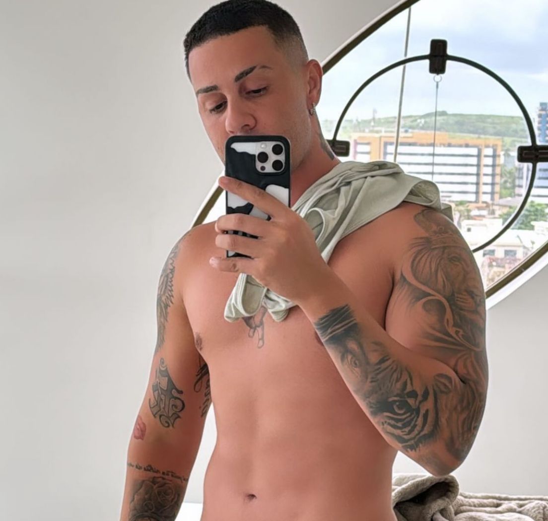 QGdoPOP's tweet image. 🚨 Carlinhos Maia está solteiro!