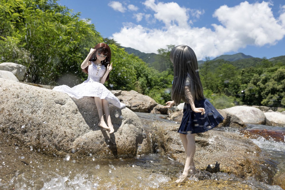 JNRTAMA's tweet image. おねぇちゃんと川遊び😊
暑い日は川の水が気持ちいいです🥰