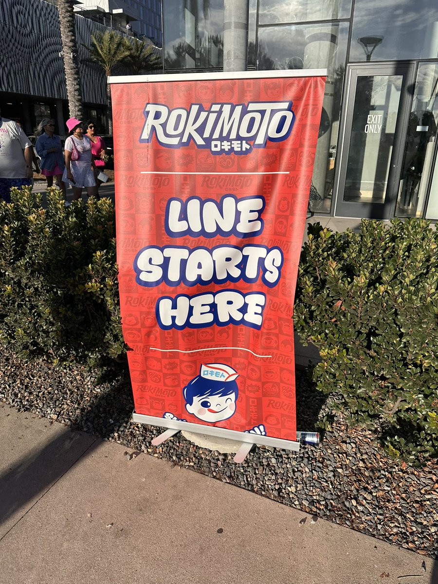 CSSully's tweet image. DREAMS starts now!
Let’s make some fun!!
#SDCC #RokiMoto