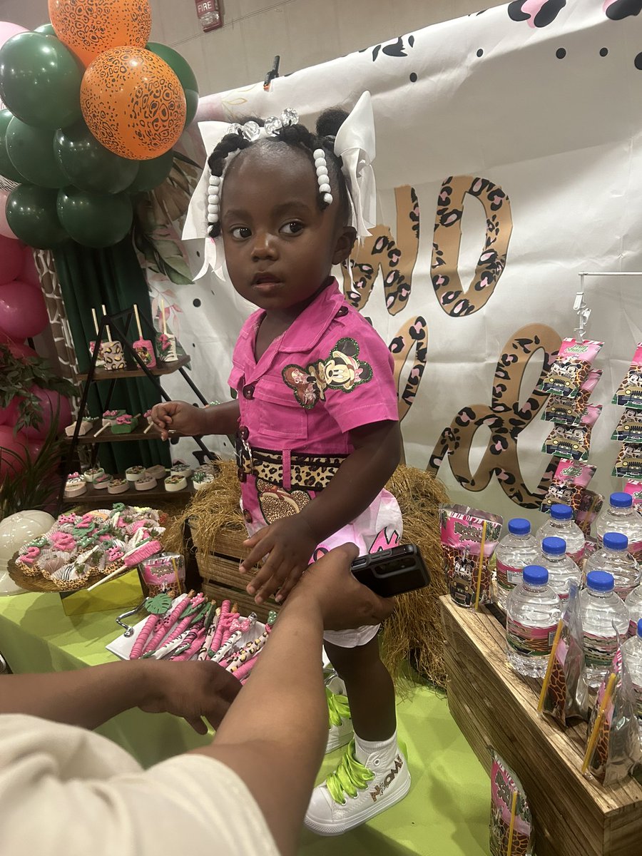 letaviasharrell's tweet image. I have a 2 year old 🥹💕