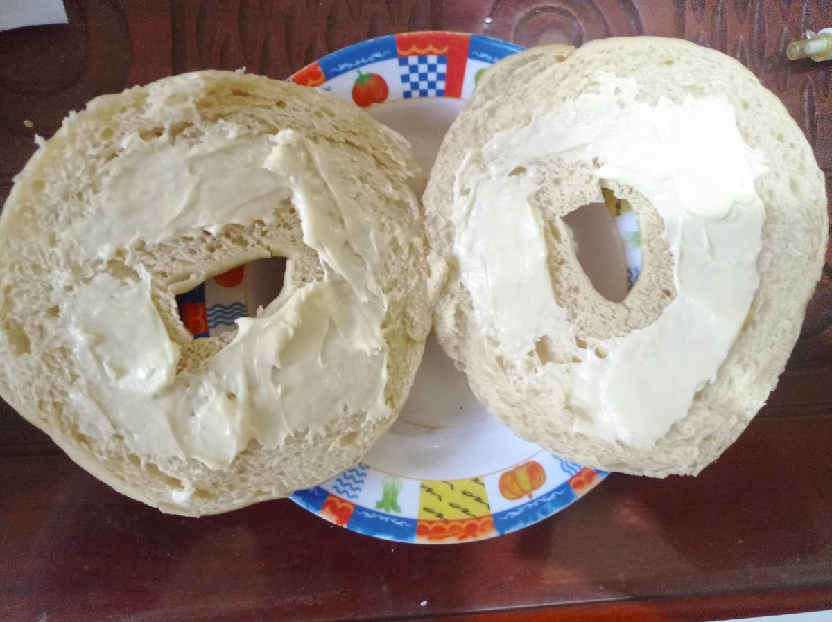 Michael_daGreat's tweet image. Had a bagel for breakfast the first I had since 2017, it was an awesome breakfast.