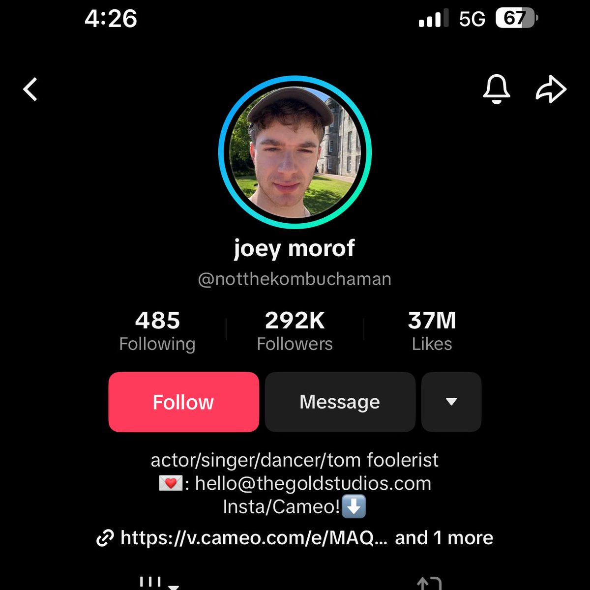 rinhugh56's tweet image. I’m sure He was Hugh’s enemy in the past life😭😭😭😭
