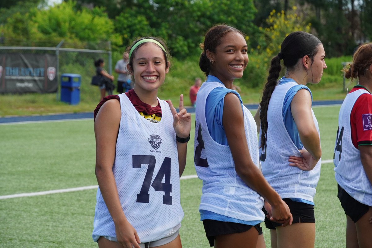 CollegeSoccerID's tweet image. All the smiles, all the vibes! ⚽️
Houston showed UP for the College Soccer ID event today. 🔥📸
Y’all really understood the assignment. 💯
#CollegeSoccerID