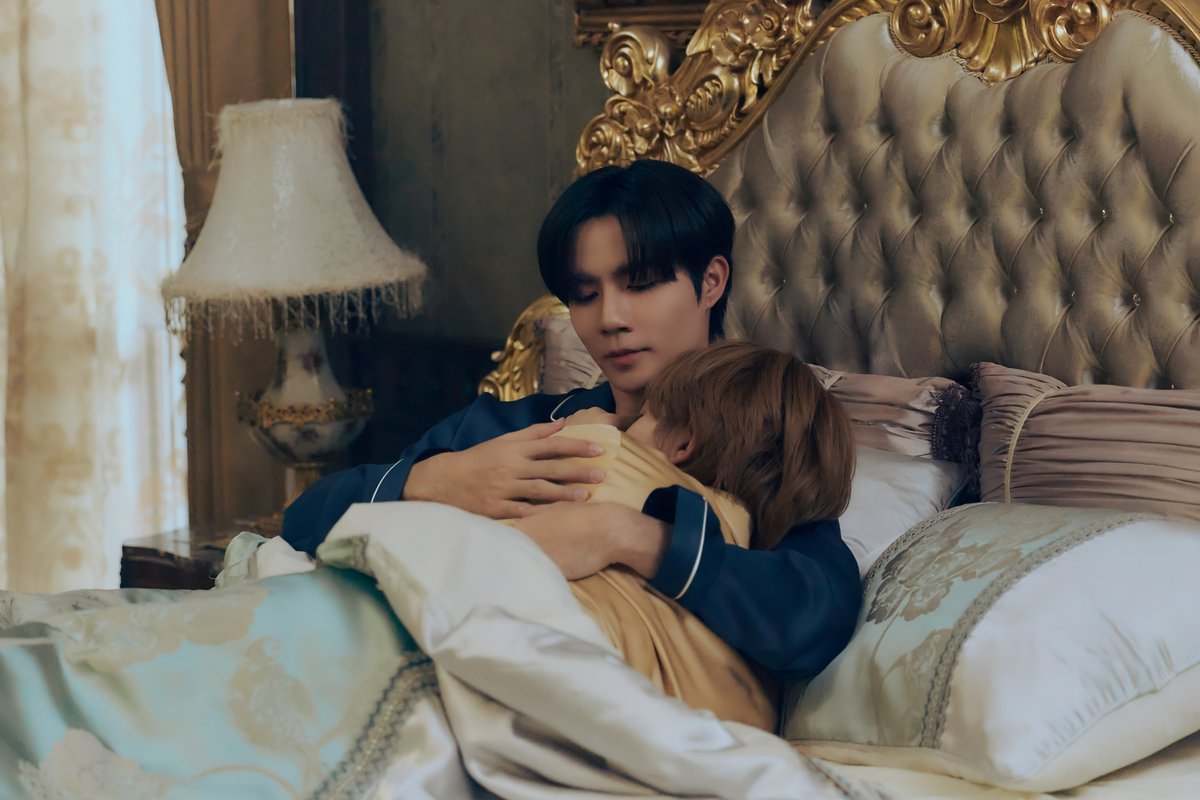 TheNextPrinceTH's tweet image. The Next Prince Recap ✨️
ชาวเอมมาลีมีซีนที่ประทับใจซีนไหนใน EP.13 บ้างคะ มารีแคปและแชร์โมเมนต์ที่ทุกท่านชื่นชอบกันค่ะ 🫶🏻🥰
TRUTH BEFORE THE END
#TheNextPrinceEP13