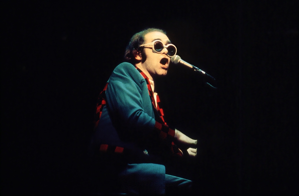 encore_inf's tweet image. エルトン・ジョン、1977年のライヴ盤『ライヴ・フロム・ザ・レインボー・シアター・ウィズ・レイ・クーパー』発売。アルバム・ジャケットのライヴ写真を撮影した浅沼ワタル氏所有のフォトパス画像が公開
e.usen.com/news/news-rele…
#エルトン・ジョン…