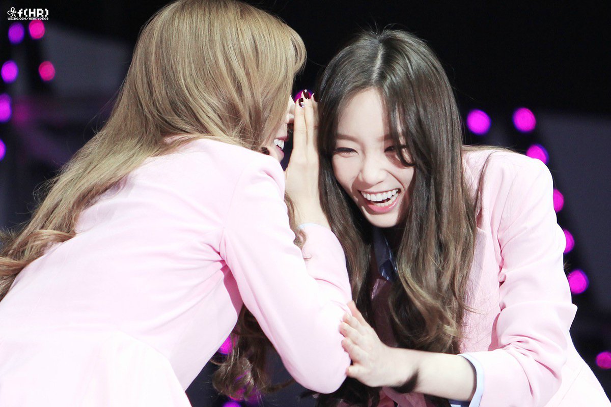 narshazone's tweet image. — SNSD&apos;s Taeyeon &amp;amp; Tiffany (2014)