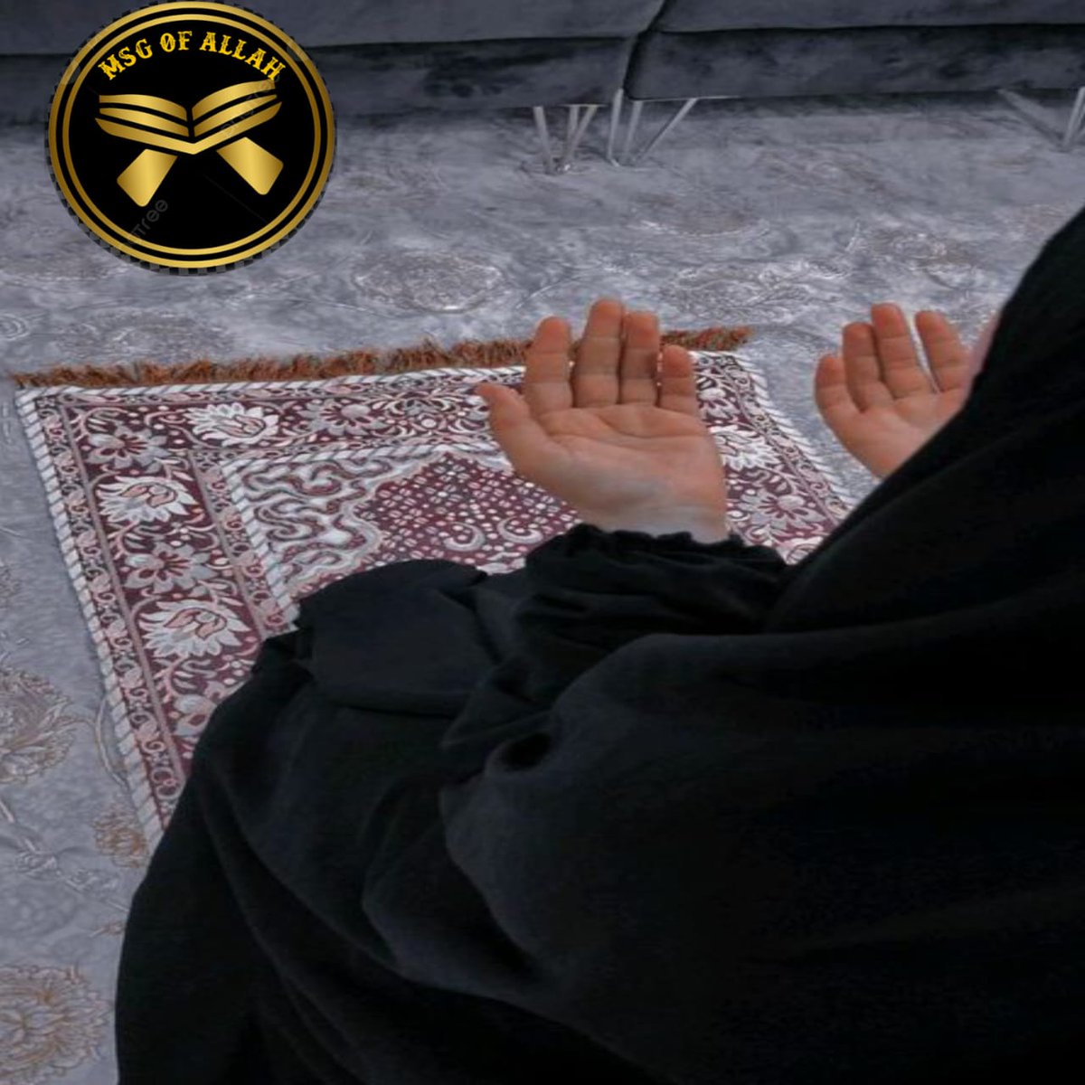 itx_me_Yara's tweet image. *مومن کے ایمان کا پتہ آزمائش میں چلتا ہے*
جب وہ ہر طرح سے دعا کر لیتا ہے، مگر کوئی اثر نہیں دیکھتا، اور نا امیدی کے ہزار اسباب کے باوجود امید اور اس کا دیا جلائے رکھتا ہے؛ کیونکہ اسے معلوم ہوتا ہے کہ اللّٰه اس کی مصلحتوں کو بہتر جانتا ہے۔“
(صيد الخاطر لابن الجوزي :438)
