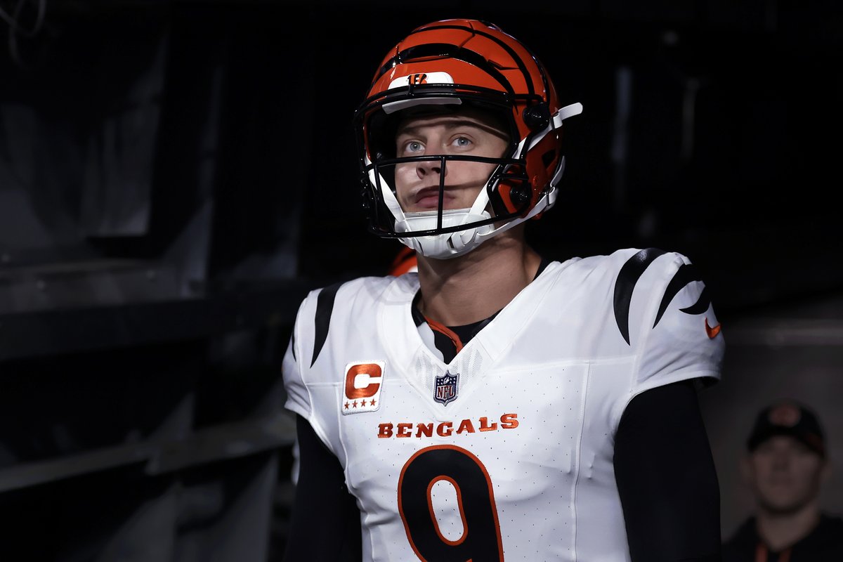 FDSportsbook's tweet image. Will Joe Burrow win over or under 0.5 Super Bowls during his career?

❤️ for OVER
🔁 for UNDER

#NFL | #WhoDey