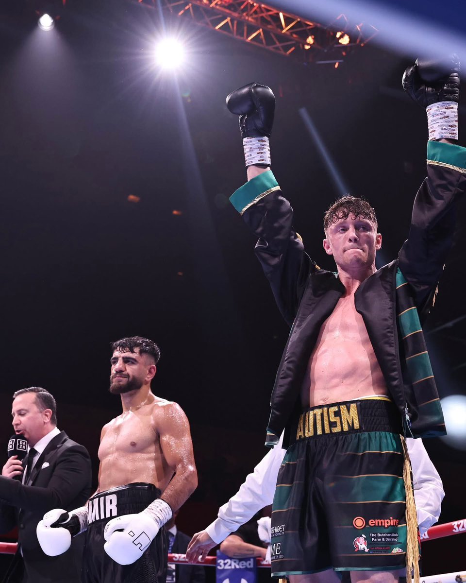 MidlandsBBBofC's tweet image. AND THE NEW! 馃憫
Congratulations to @CarlFail tonight in Bournemouth International Centre, Bournemouth as he becomes the new BBBofC Midlands Area Super Welterweight Champion
Commiserations to Amir Abubaker who played his part in well fought contest 馃
