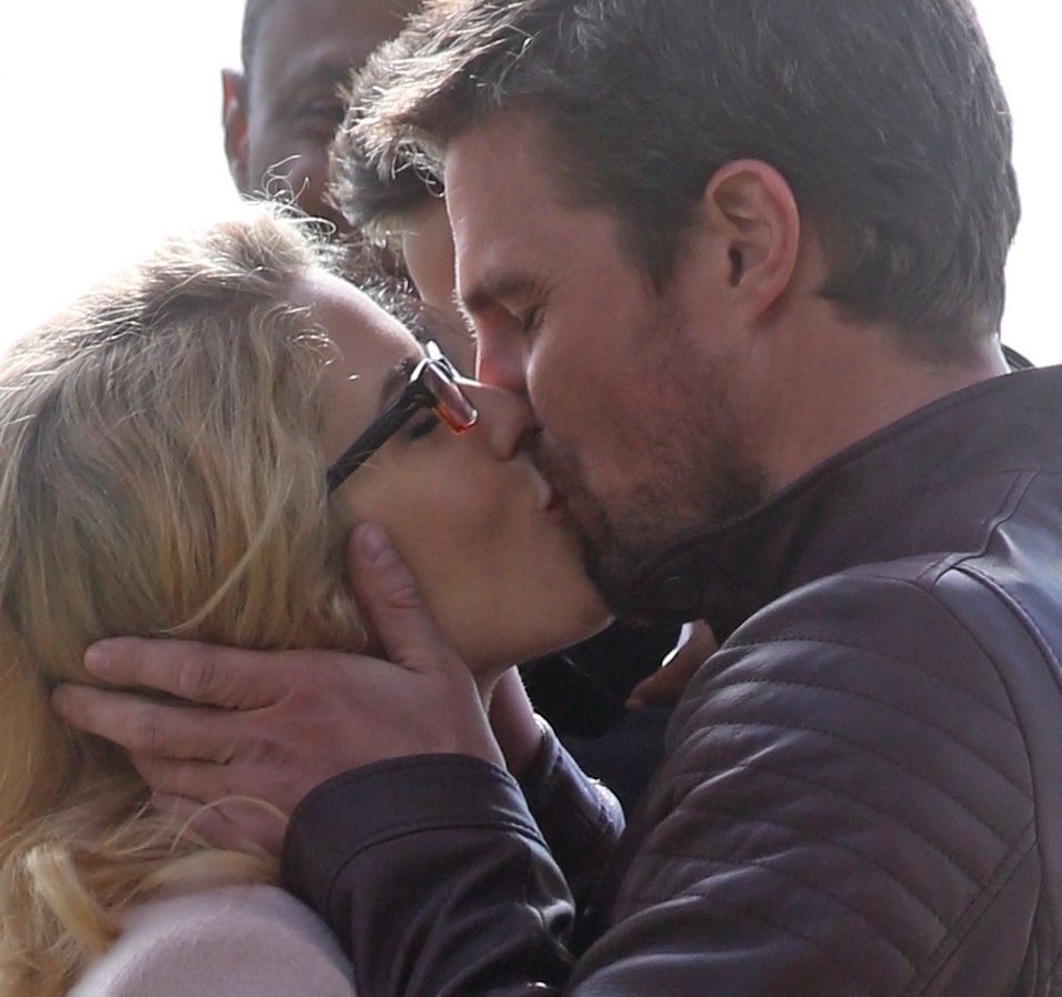 chancletas07's tweet image. Olicity💍