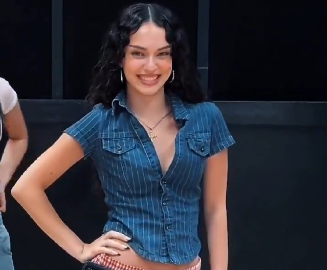 avanzinism's tweet image. i love this human being so much guys i swear