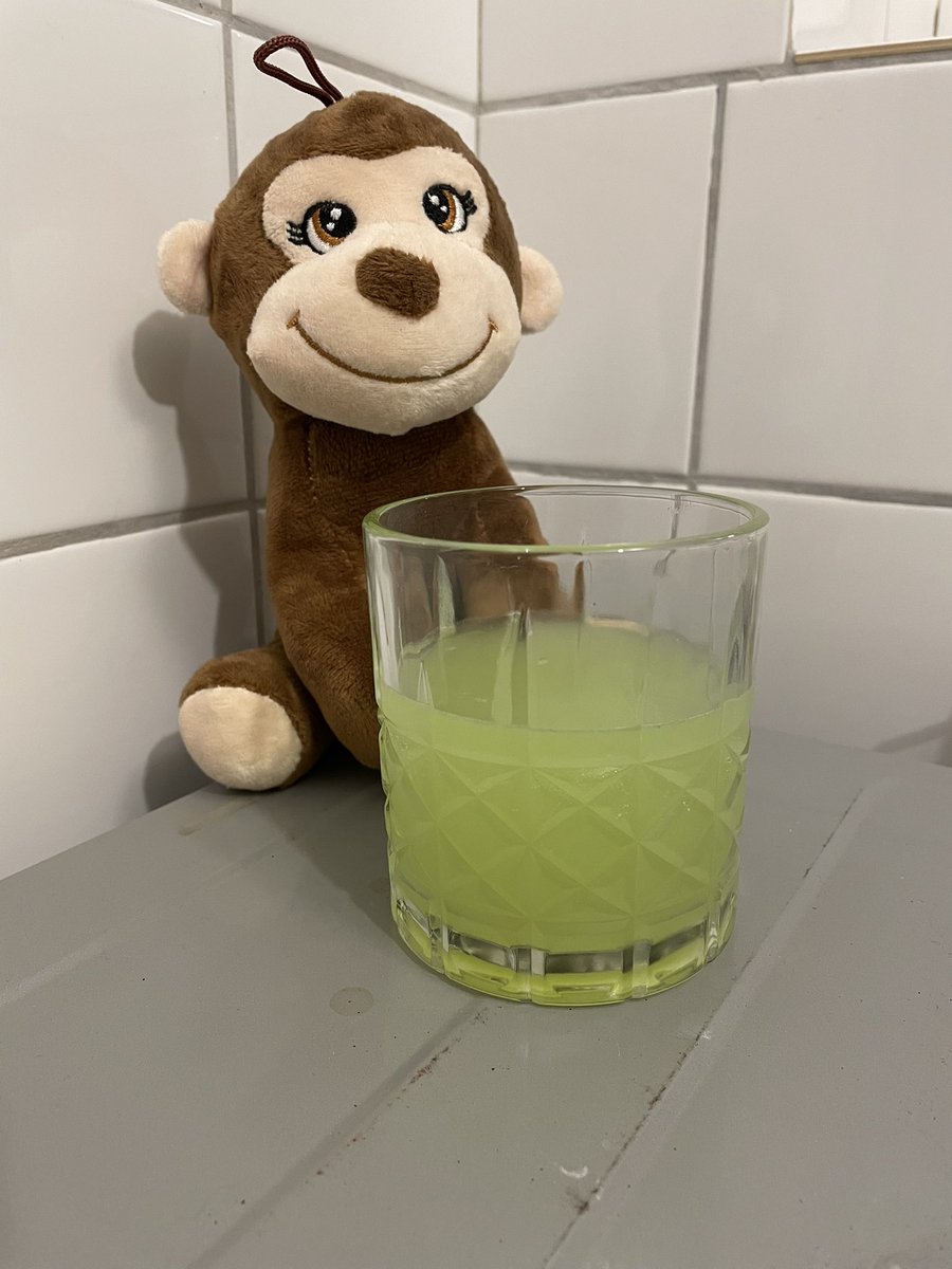 🎶You and me baby ain‘t nothing but mammals. So let’s do it like they do on the discovery channel 🎶
I give you the Bad Touch